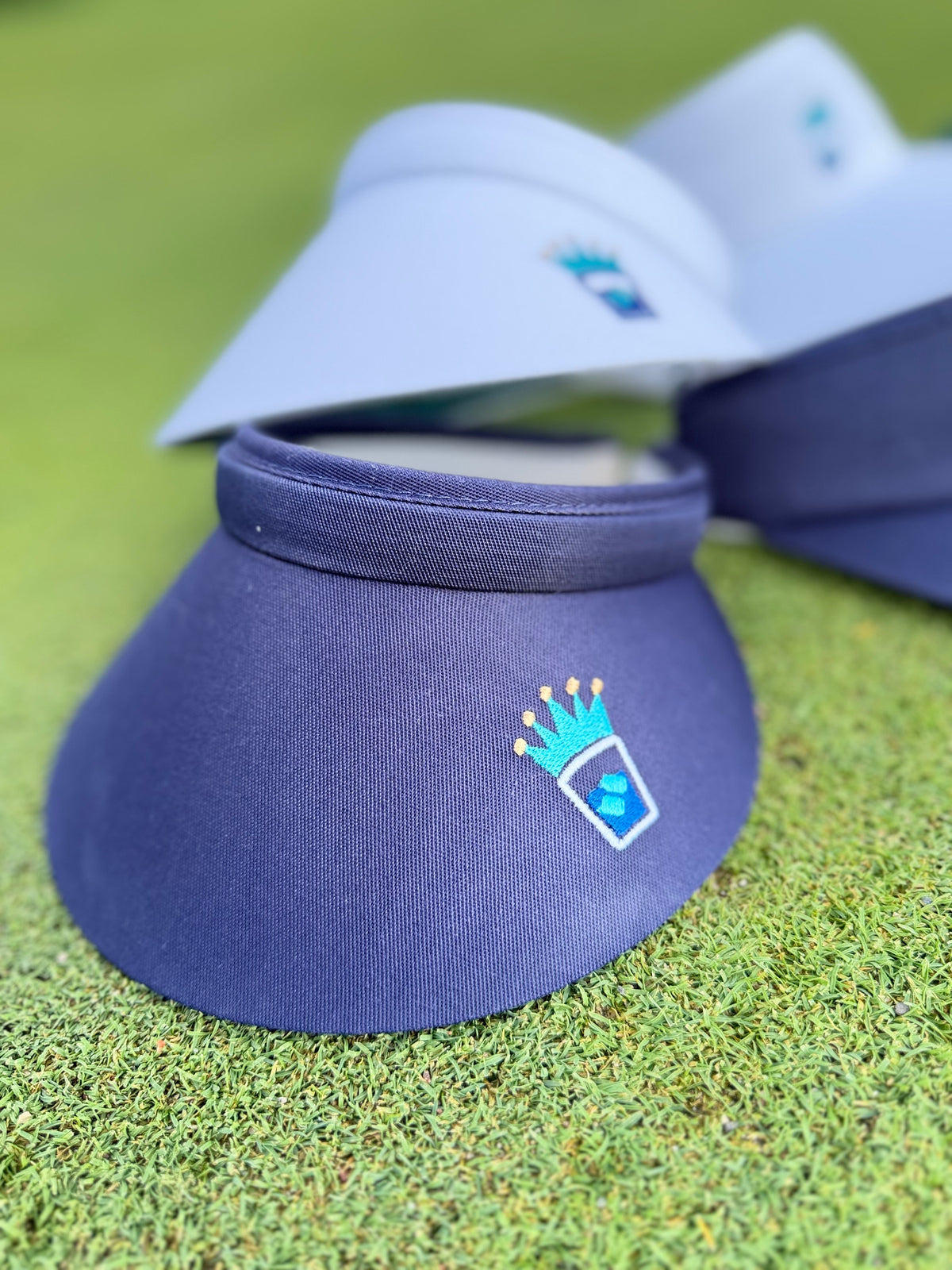 Navy Golf Visor - Women's CUPS N CROWN / VIZR